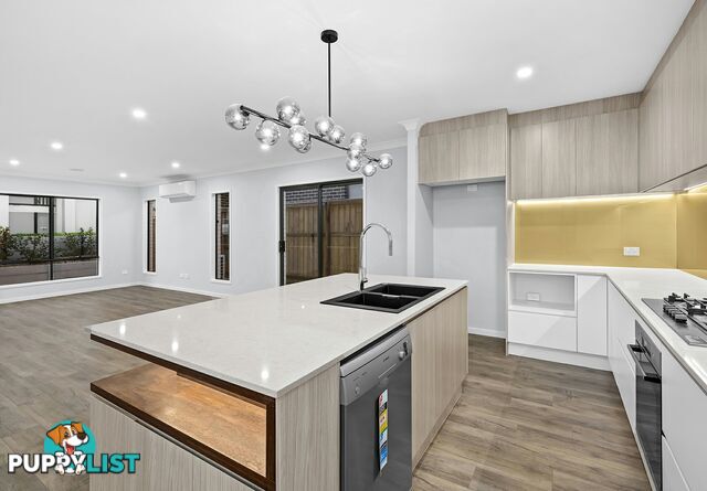 7 Watertower Street PARK RIDGE QLD 4125