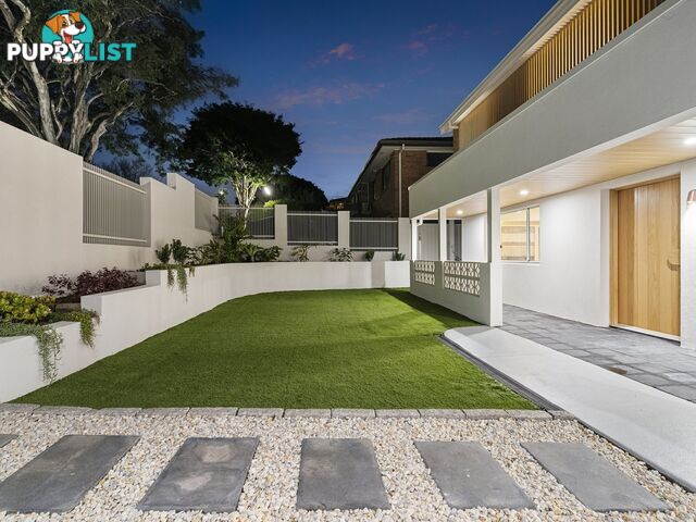 11 Fanfare Street EIGHT MILE PLAINS QLD 4113