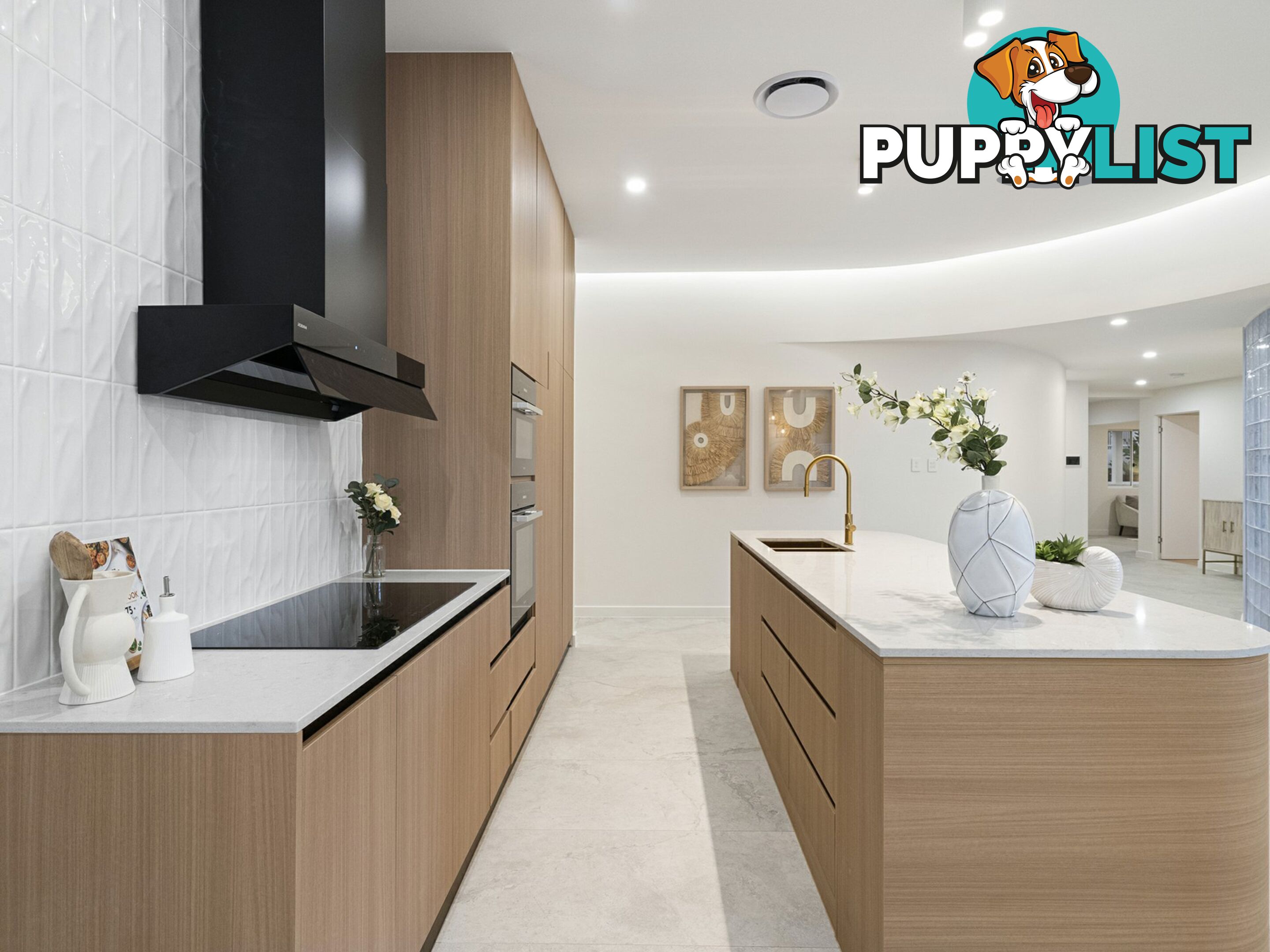 11 Fanfare Street EIGHT MILE PLAINS QLD 4113