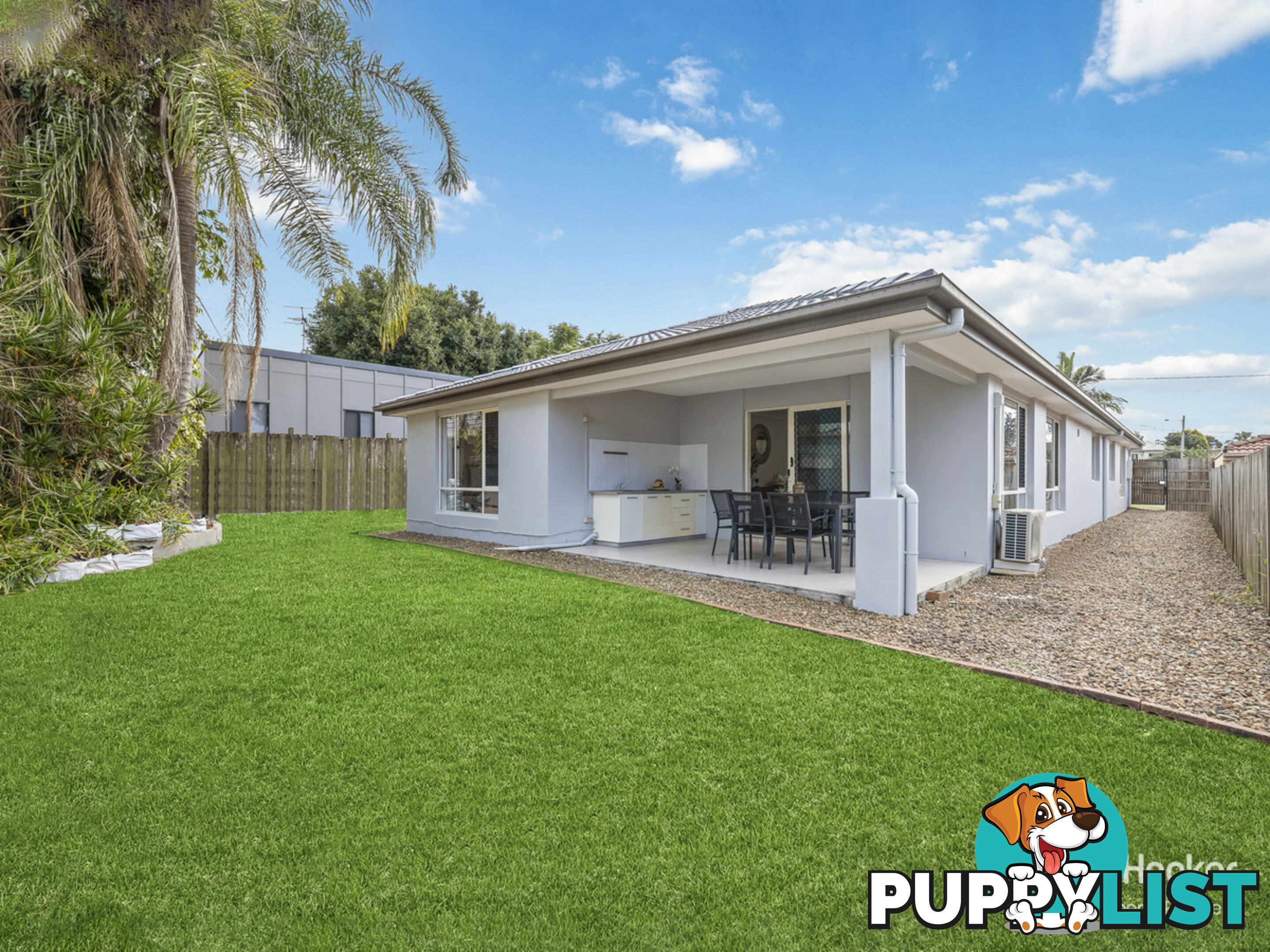 15 Liverpool Street EIGHT MILE PLAINS QLD 4113