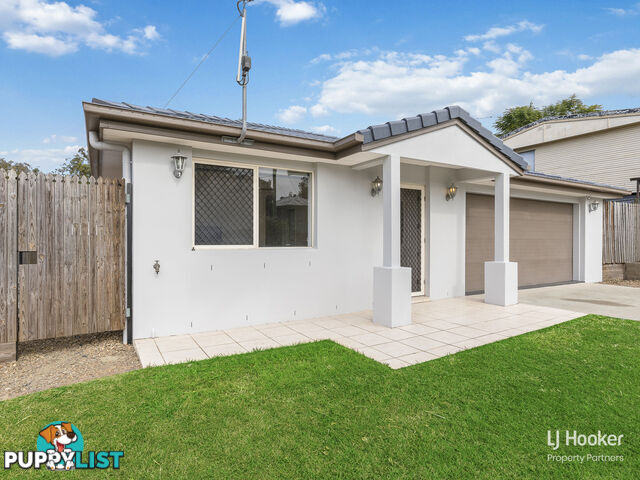 15 Liverpool Street EIGHT MILE PLAINS QLD 4113