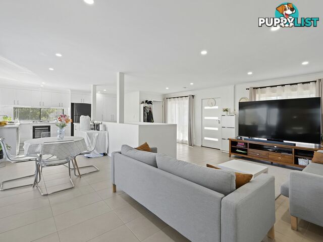 25 Queens Road KINGSTON QLD 4114