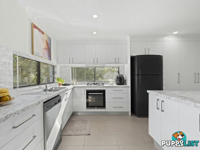 25 Queens Road KINGSTON QLD 4114