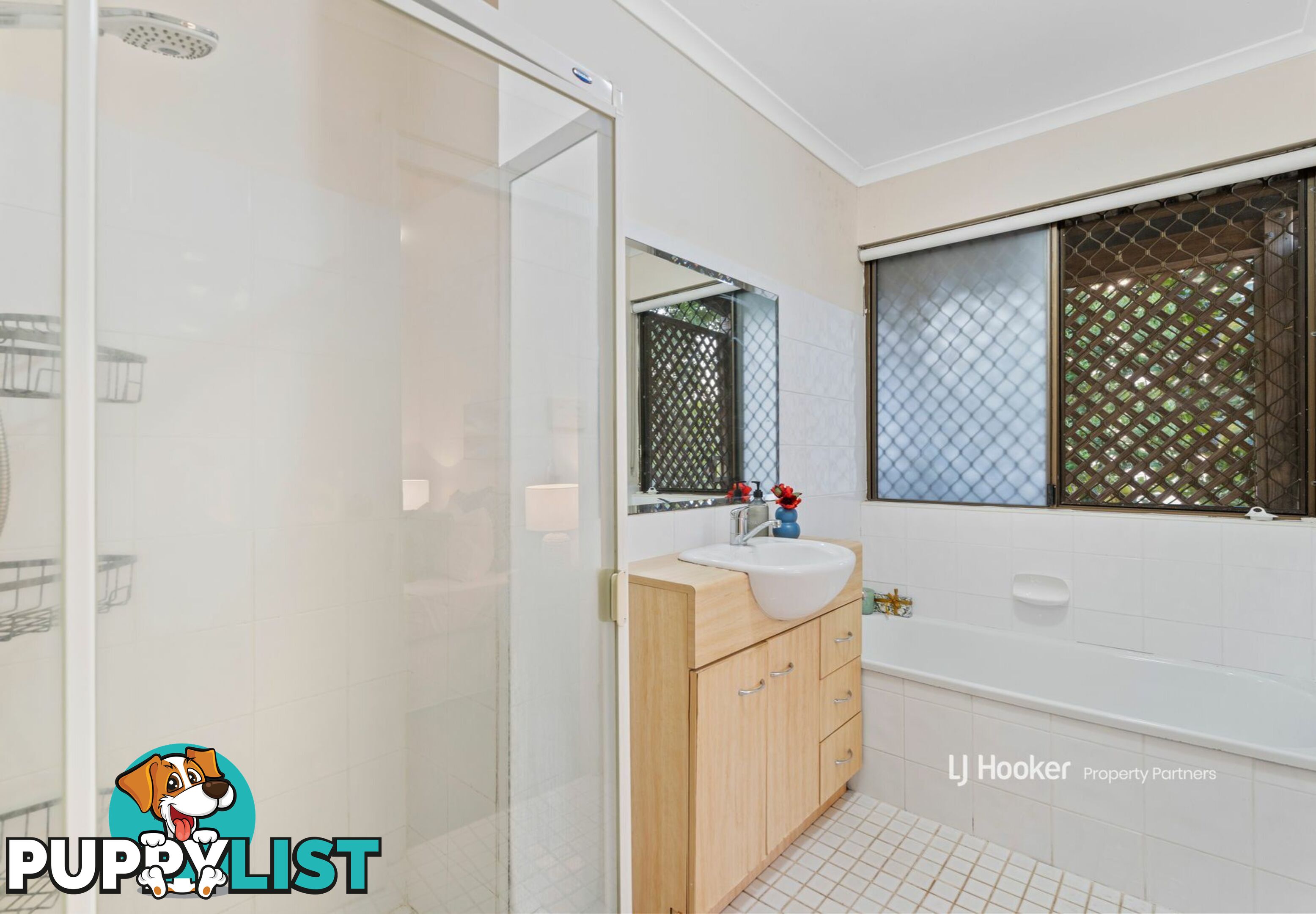 28 Kidd Street ROBERTSON QLD 4109