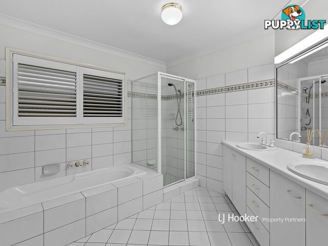 32 Panorama Place MOUNT GRAVATT EAST QLD 4122