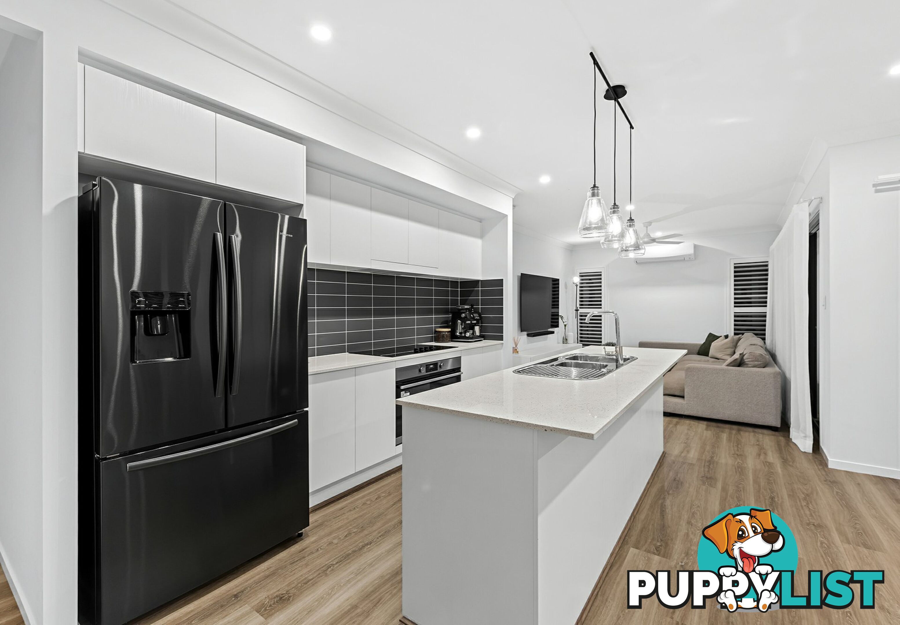 19 Ironbark Avenue PARK RIDGE QLD 4125