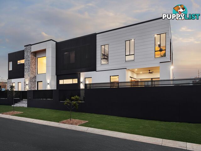 30 Rosemary Circuit ROCHEDALE QLD 4123