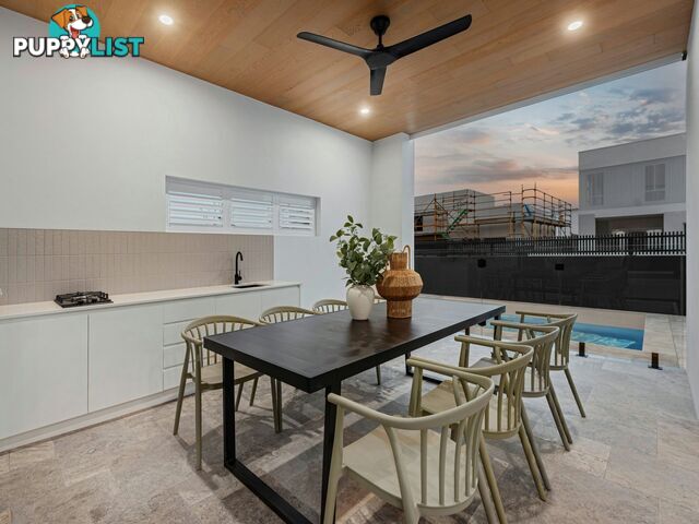30 Rosemary Circuit ROCHEDALE QLD 4123