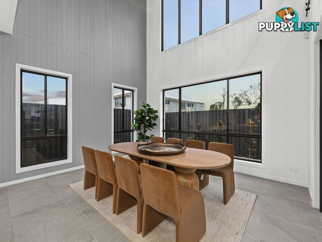 30 Rosemary Circuit ROCHEDALE QLD 4123