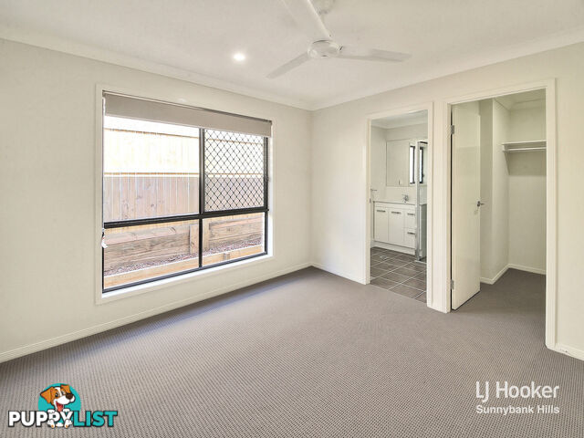 23 John Storey Court PARK RIDGE QLD 4125