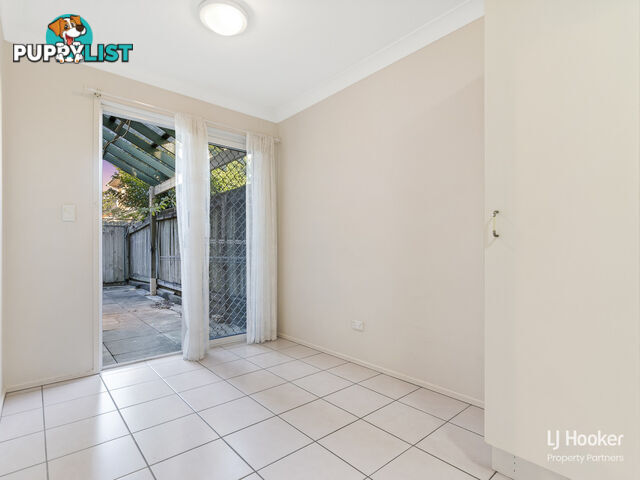 4 Eastcourt Lane SUNNYBANK HILLS QLD 4109