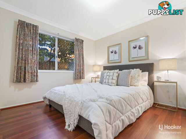 4 Eastcourt Lane SUNNYBANK HILLS QLD 4109