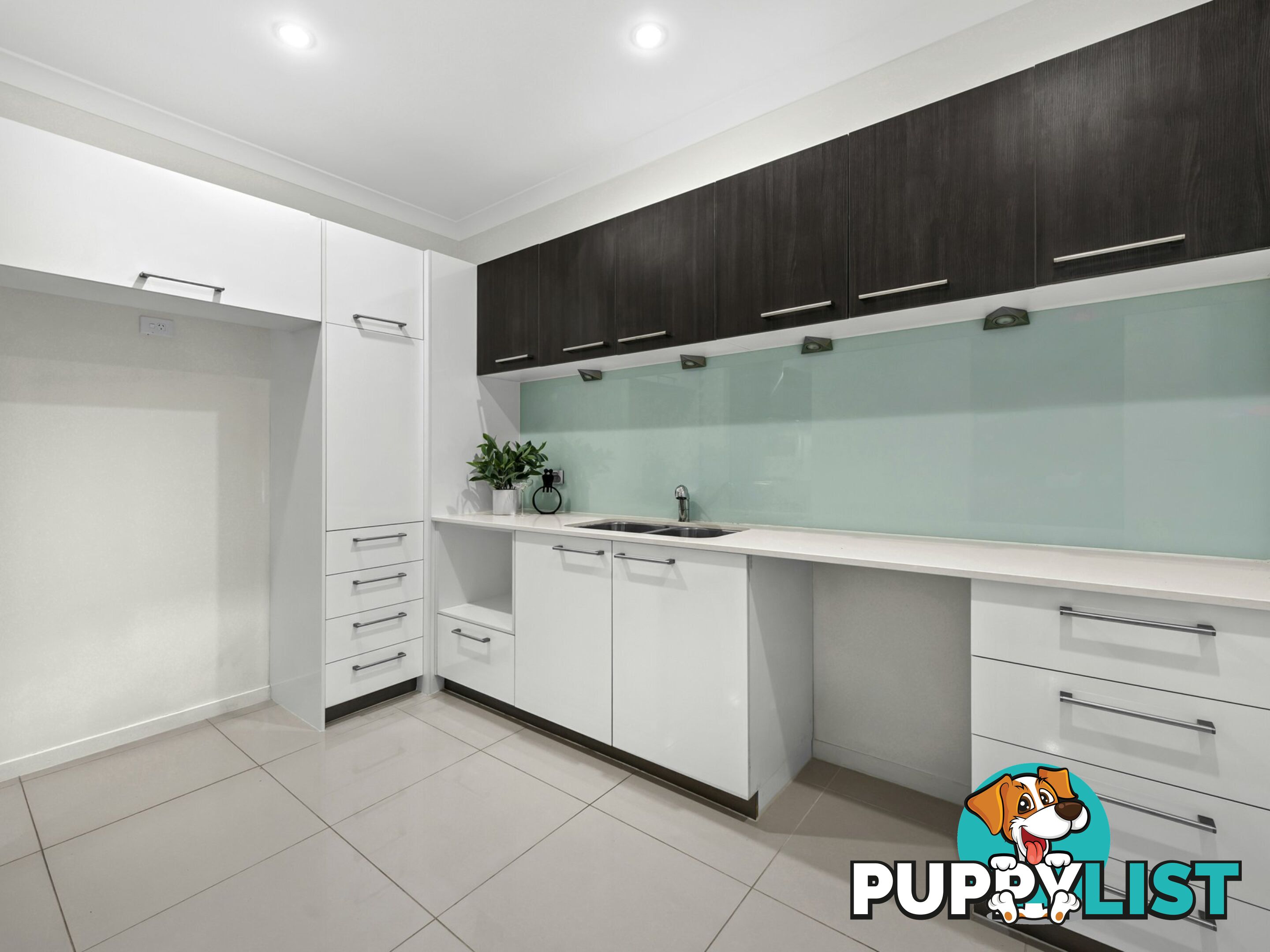 206 Gowan Road SUNNYBANK HILLS QLD 4109