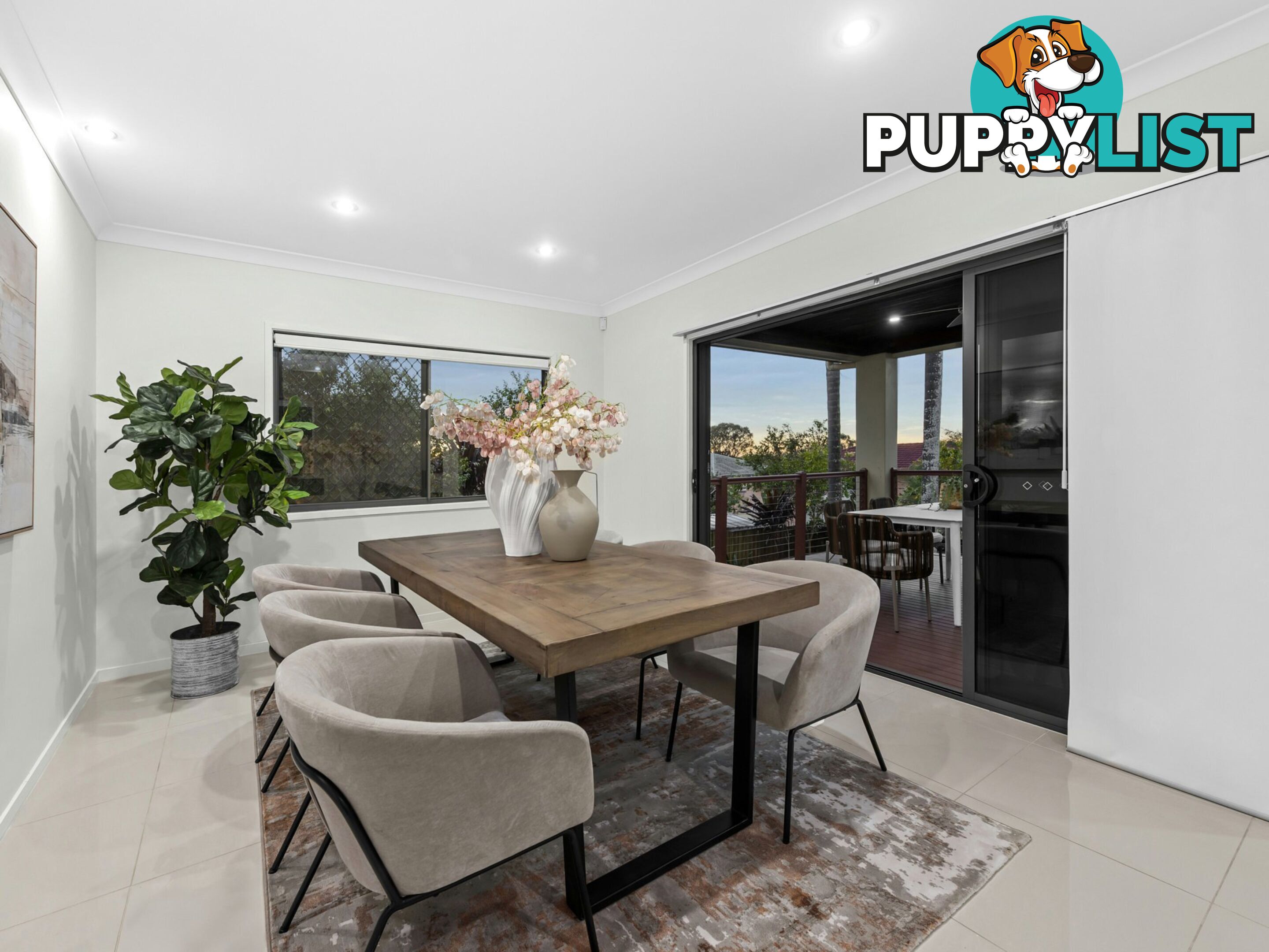 206 Gowan Road SUNNYBANK HILLS QLD 4109