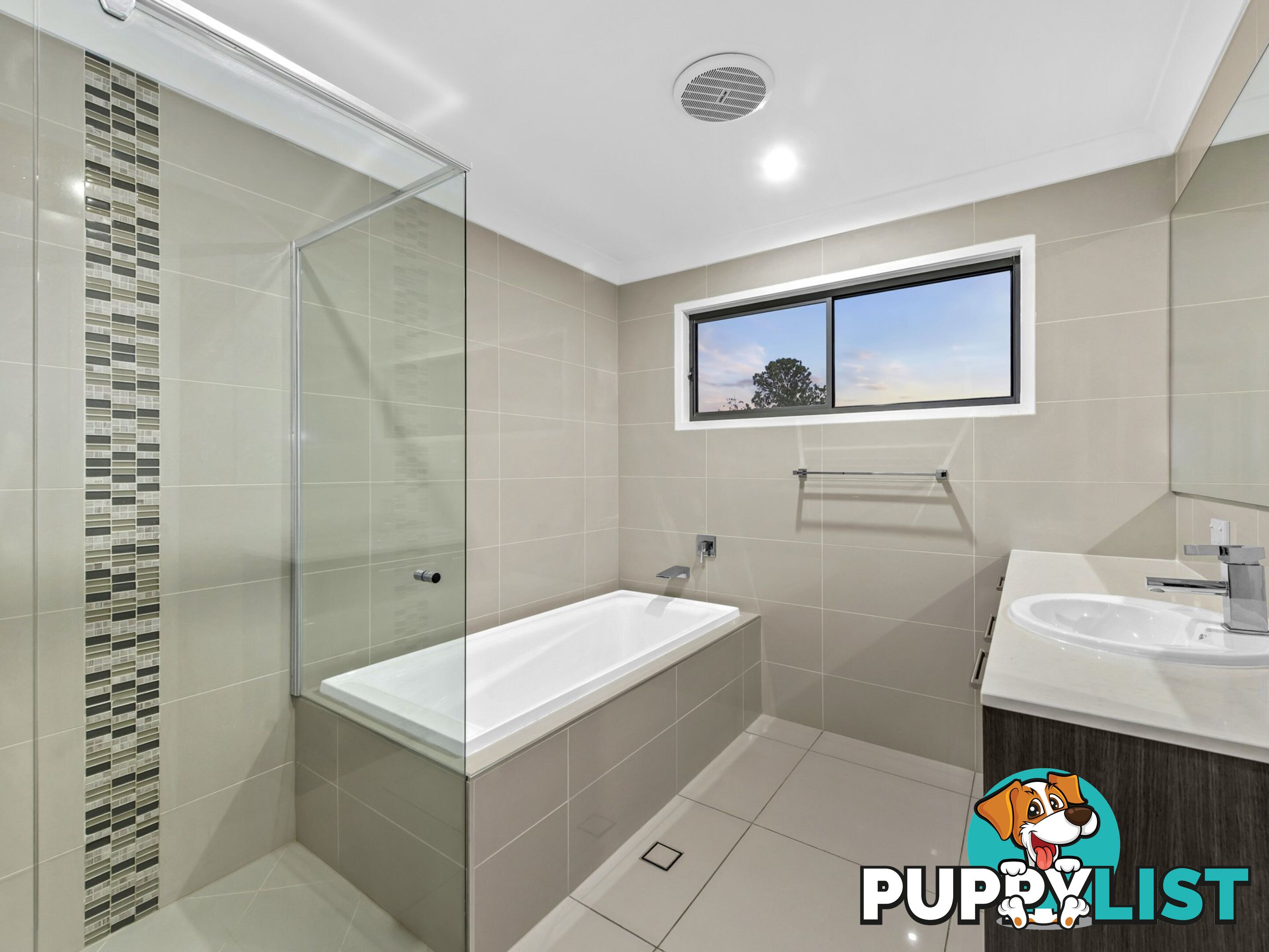 206 Gowan Road SUNNYBANK HILLS QLD 4109