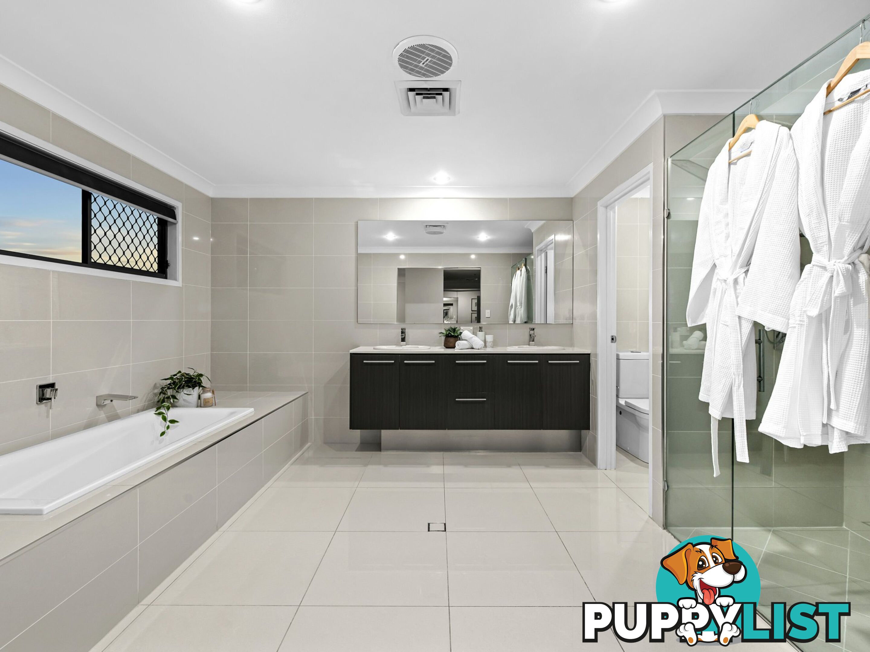 206 Gowan Road SUNNYBANK HILLS QLD 4109