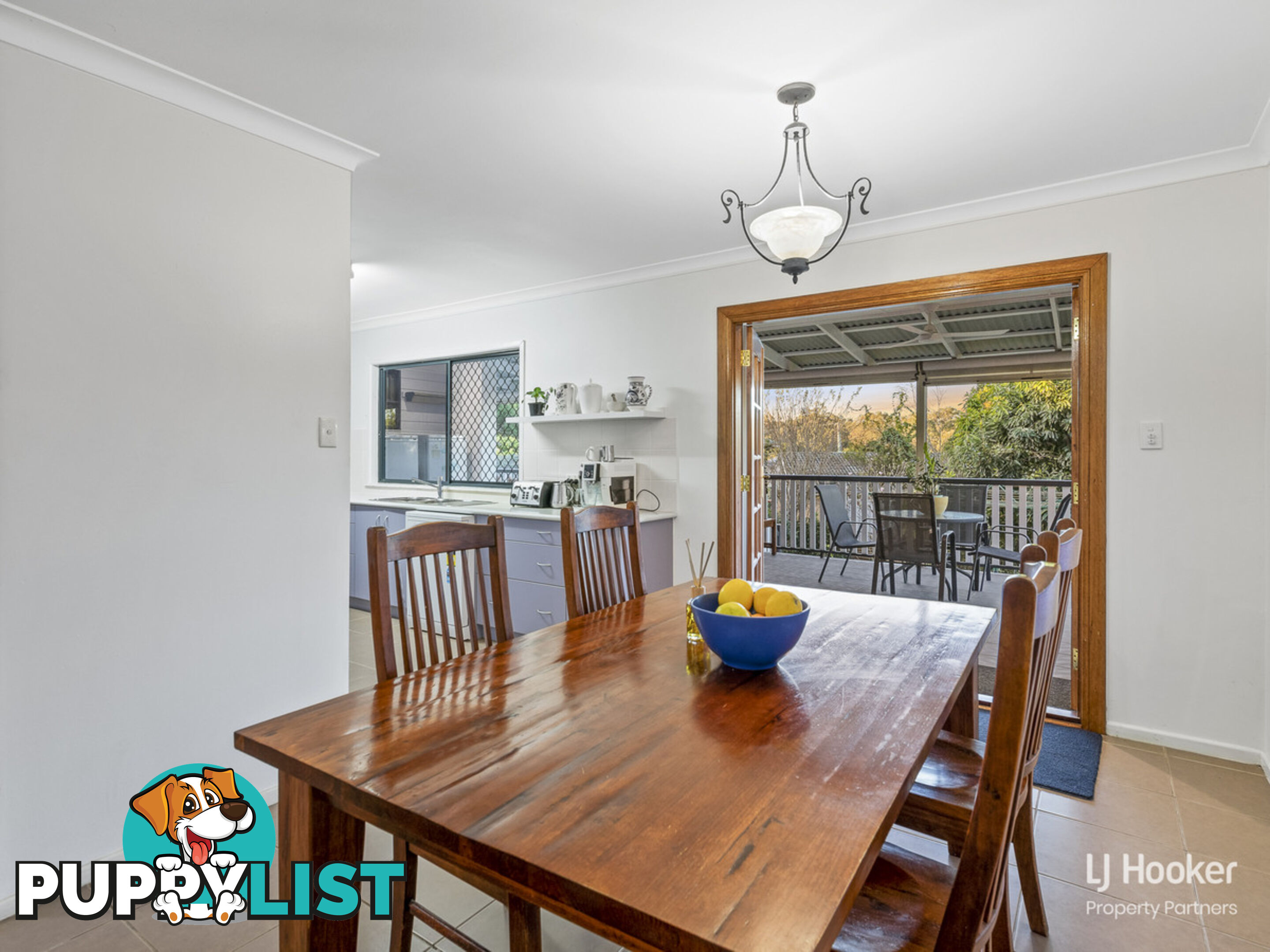 23 Meckiff Street UPPER MOUNT GRAVATT QLD 4122