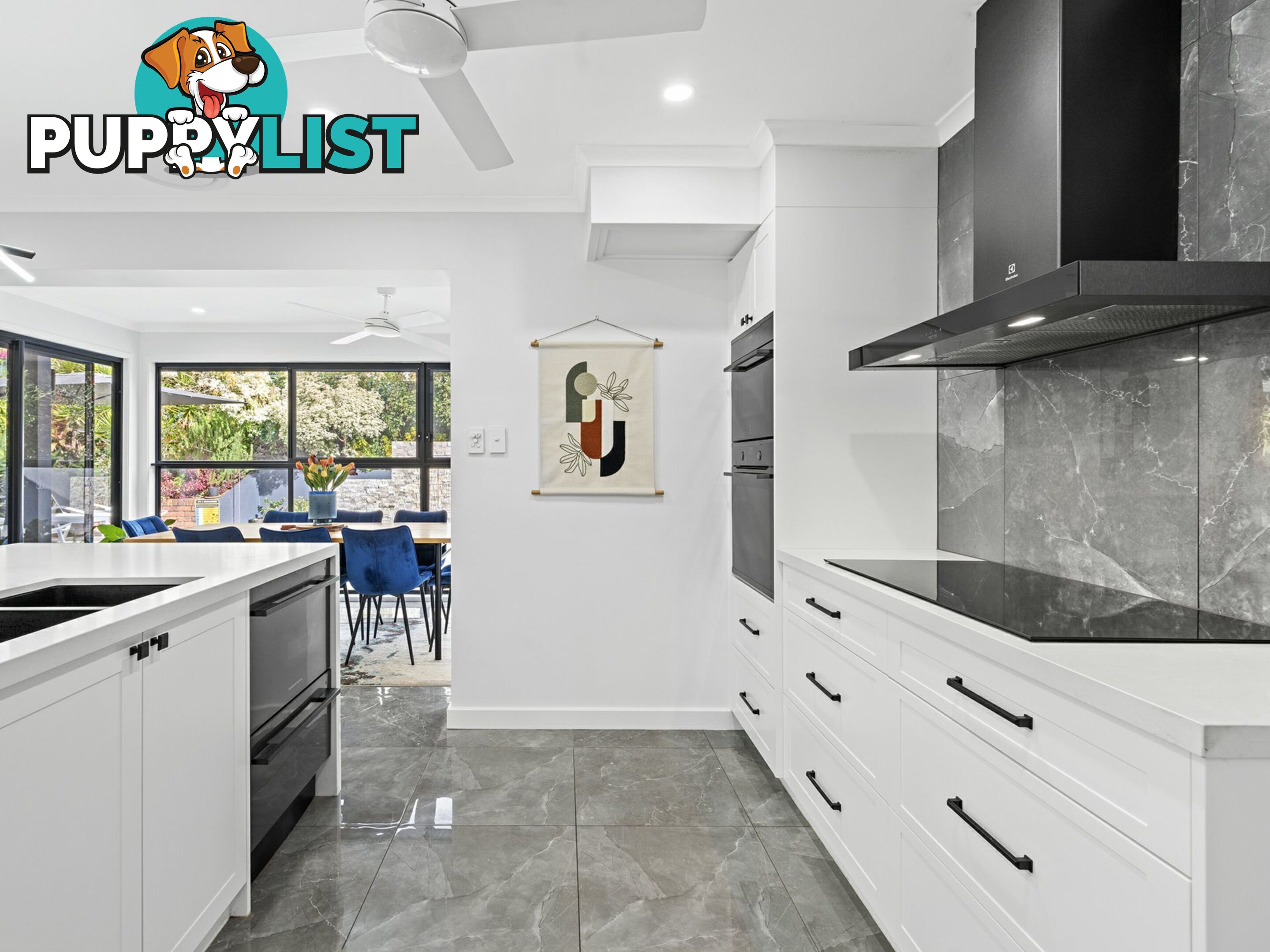 11 Kernow Street ROBERTSON QLD 4109