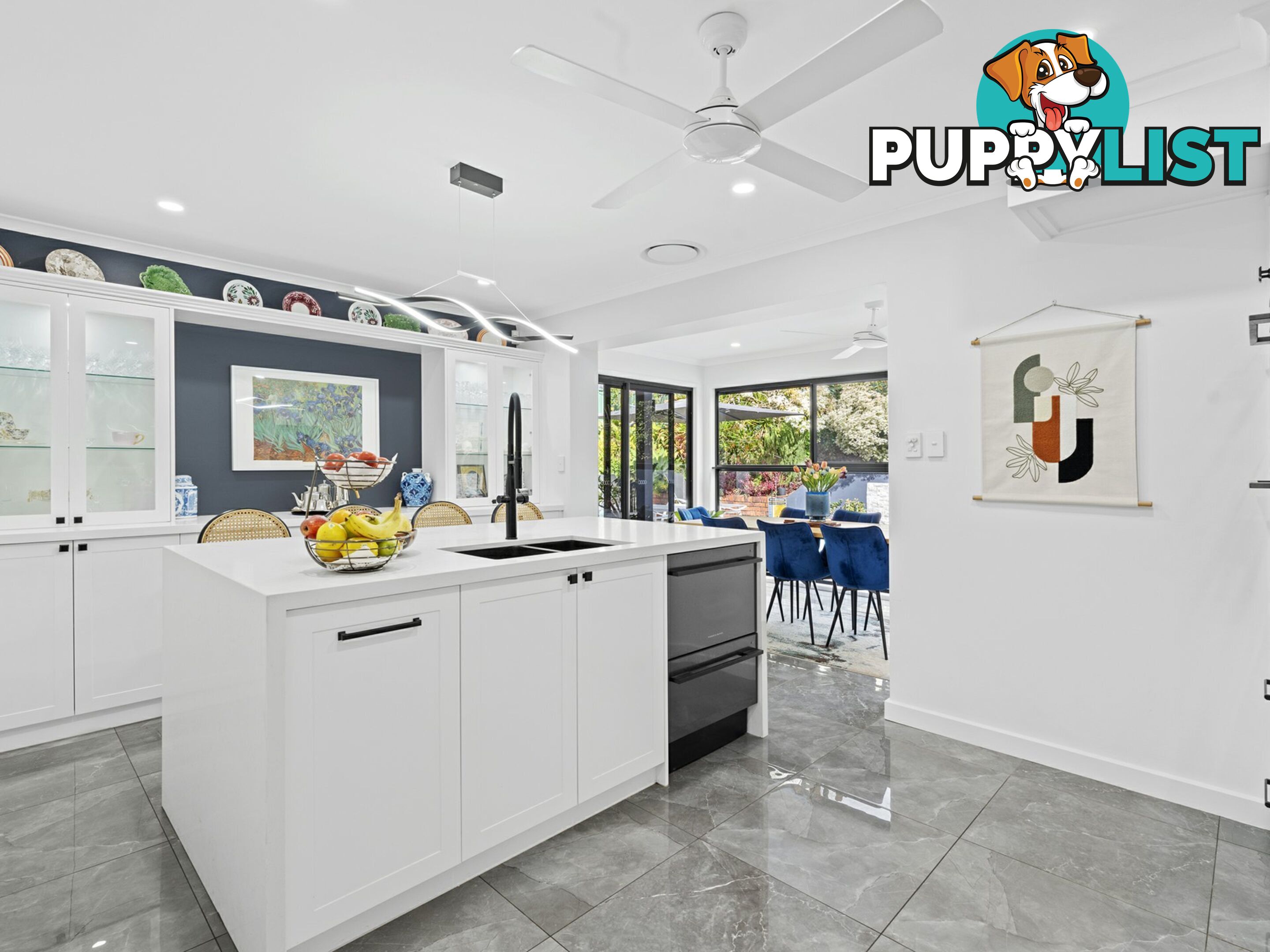 11 Kernow Street ROBERTSON QLD 4109