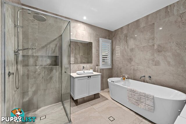 15 Bock Street ROCHEDALE QLD 4123