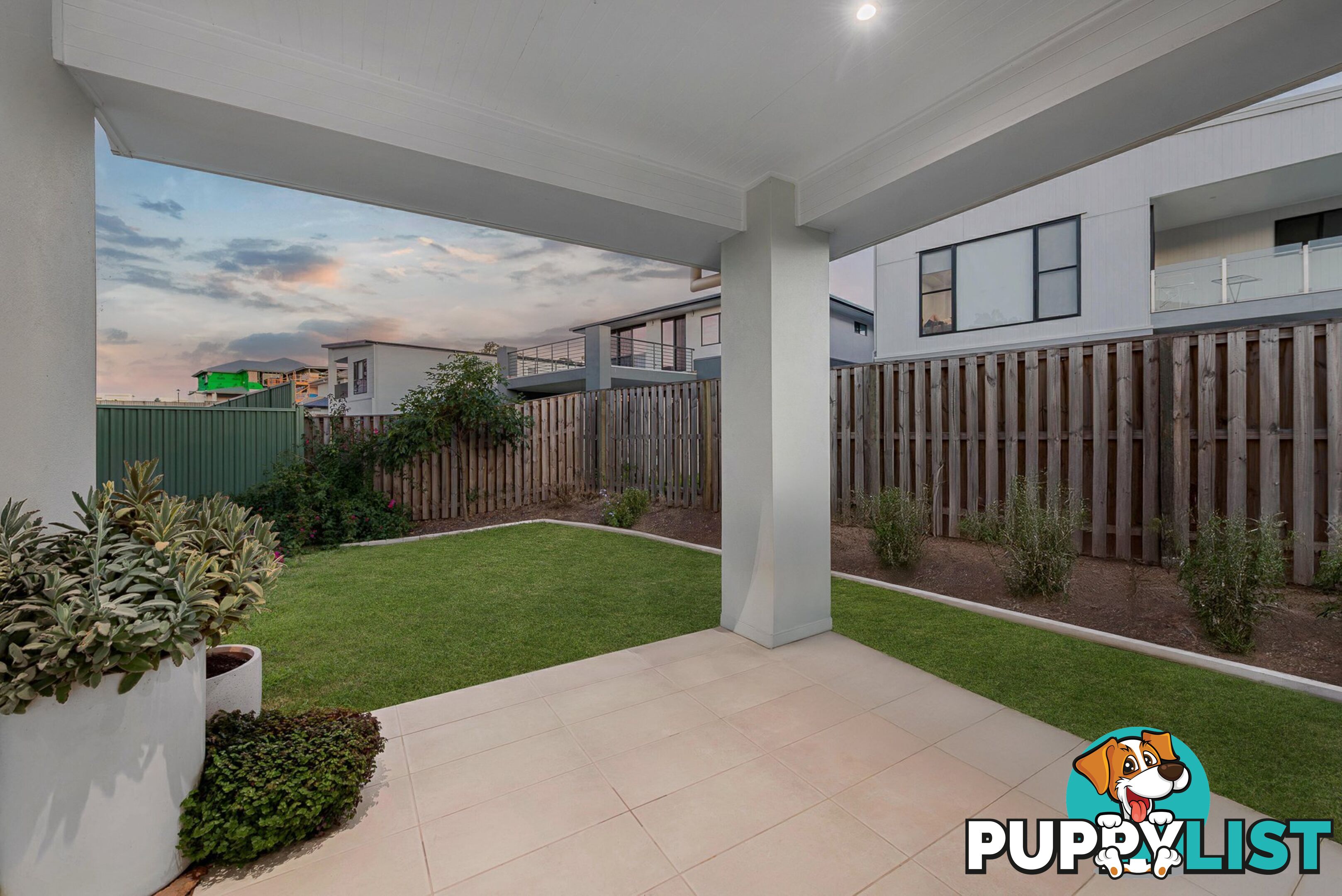 15 Bock Street ROCHEDALE QLD 4123