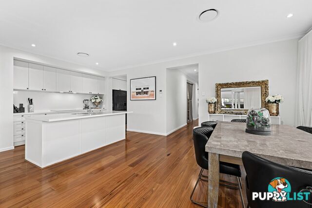 15 Bock Street ROCHEDALE QLD 4123