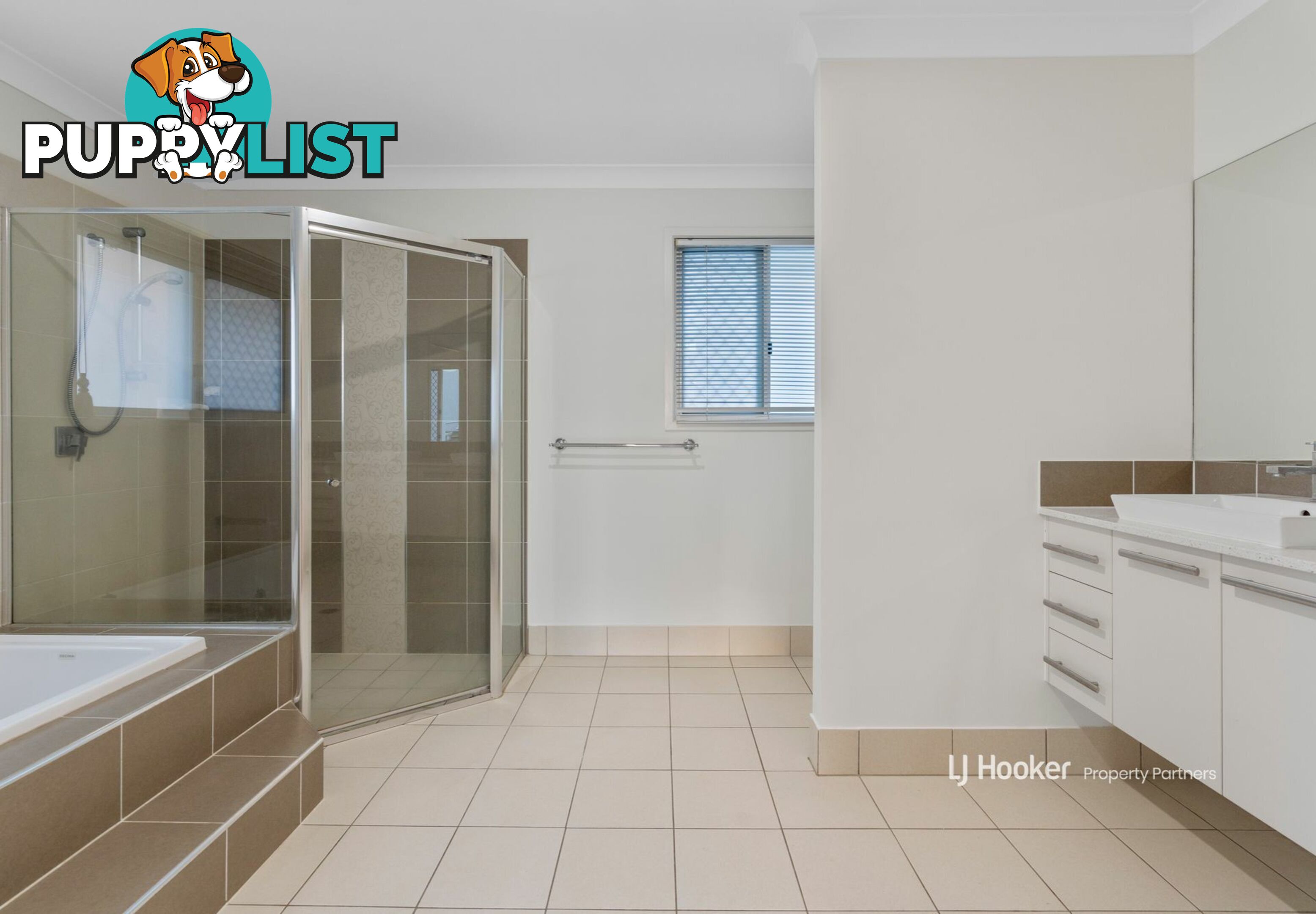 8 Golden Place ROBERTSON QLD 4109