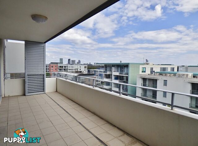 602/13 Shoreline Dr RHODES NSW 2138