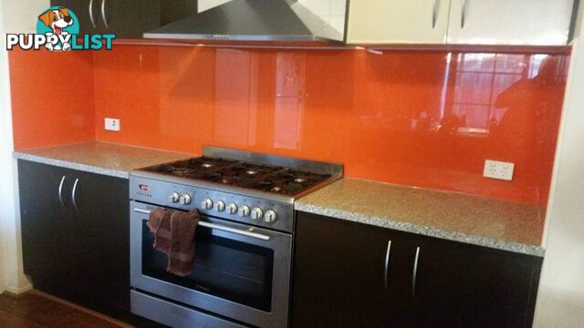 Glass splashbacks