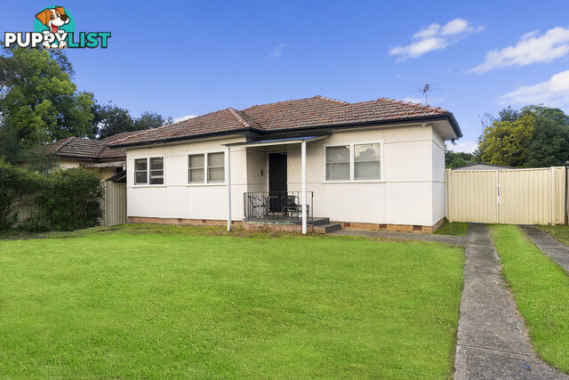 4 Fowler Rd MERRYLANDS NSW 2160