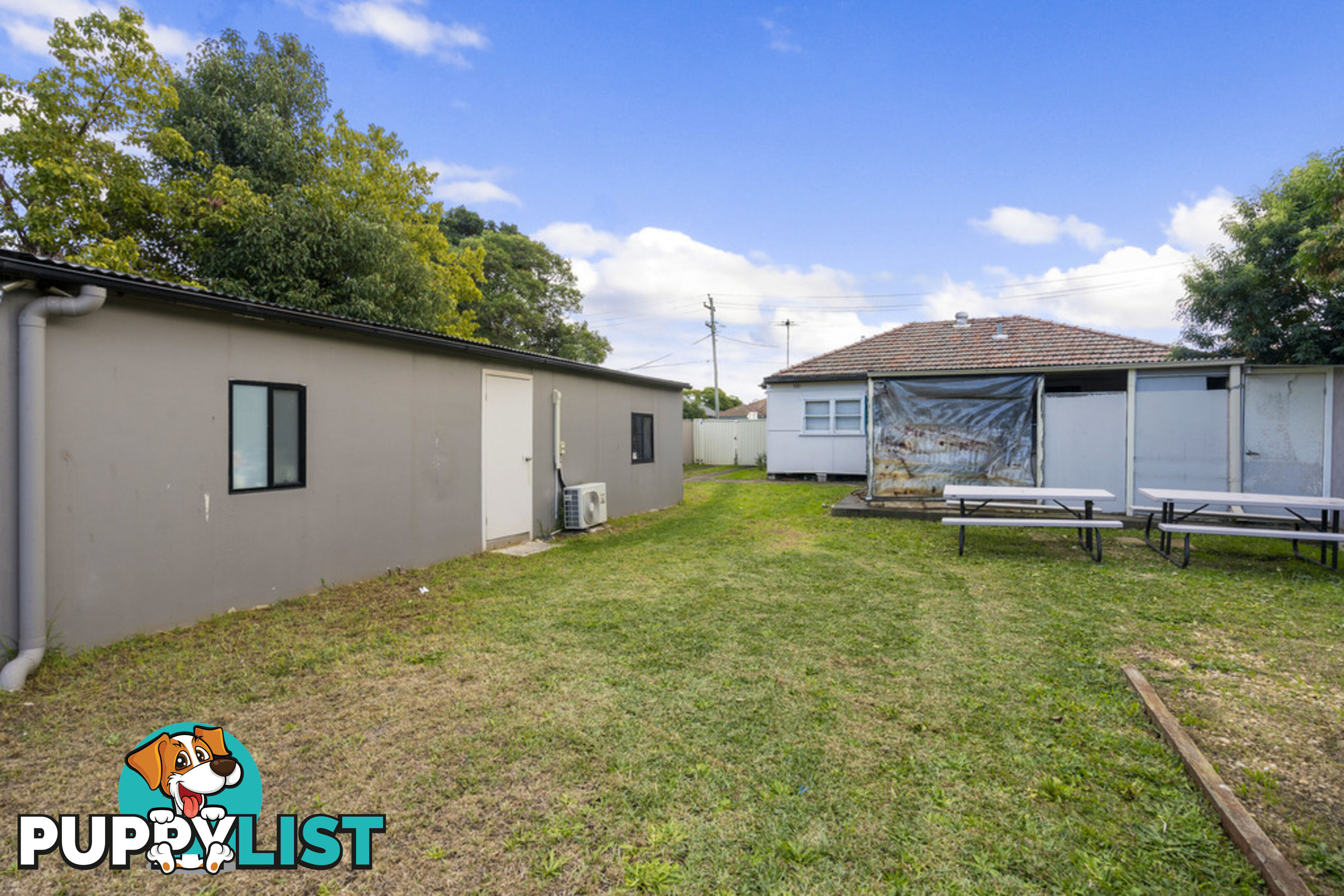 4 Fowler Rd MERRYLANDS NSW 2160