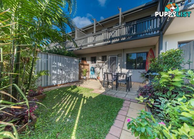 3/5 Pleasant Drive CANNONVALE QLD 4802