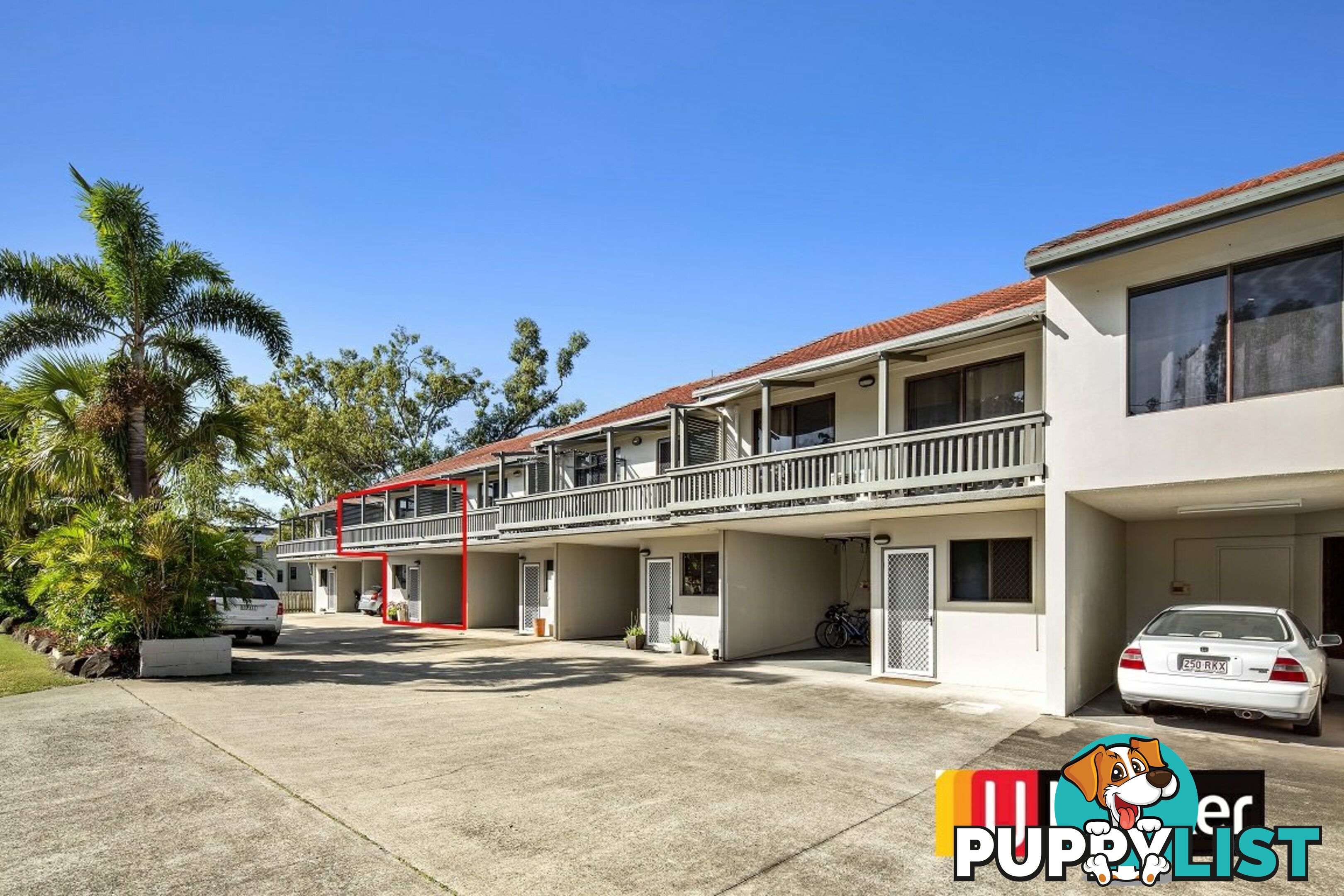 3/5 Pleasant Drive CANNONVALE QLD 4802