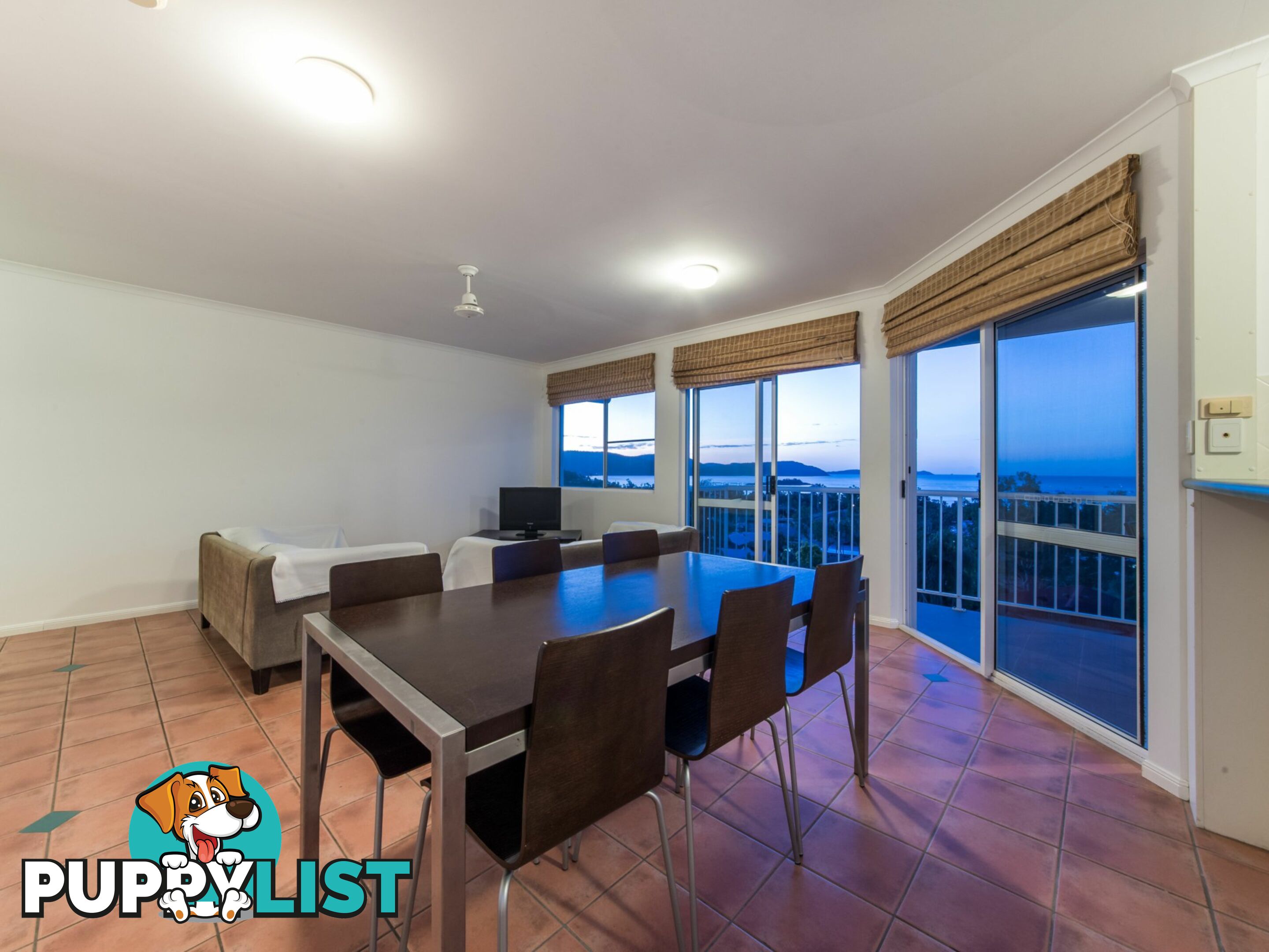 32/8-12 Eshelby Drive CANNONVALE QLD 4802