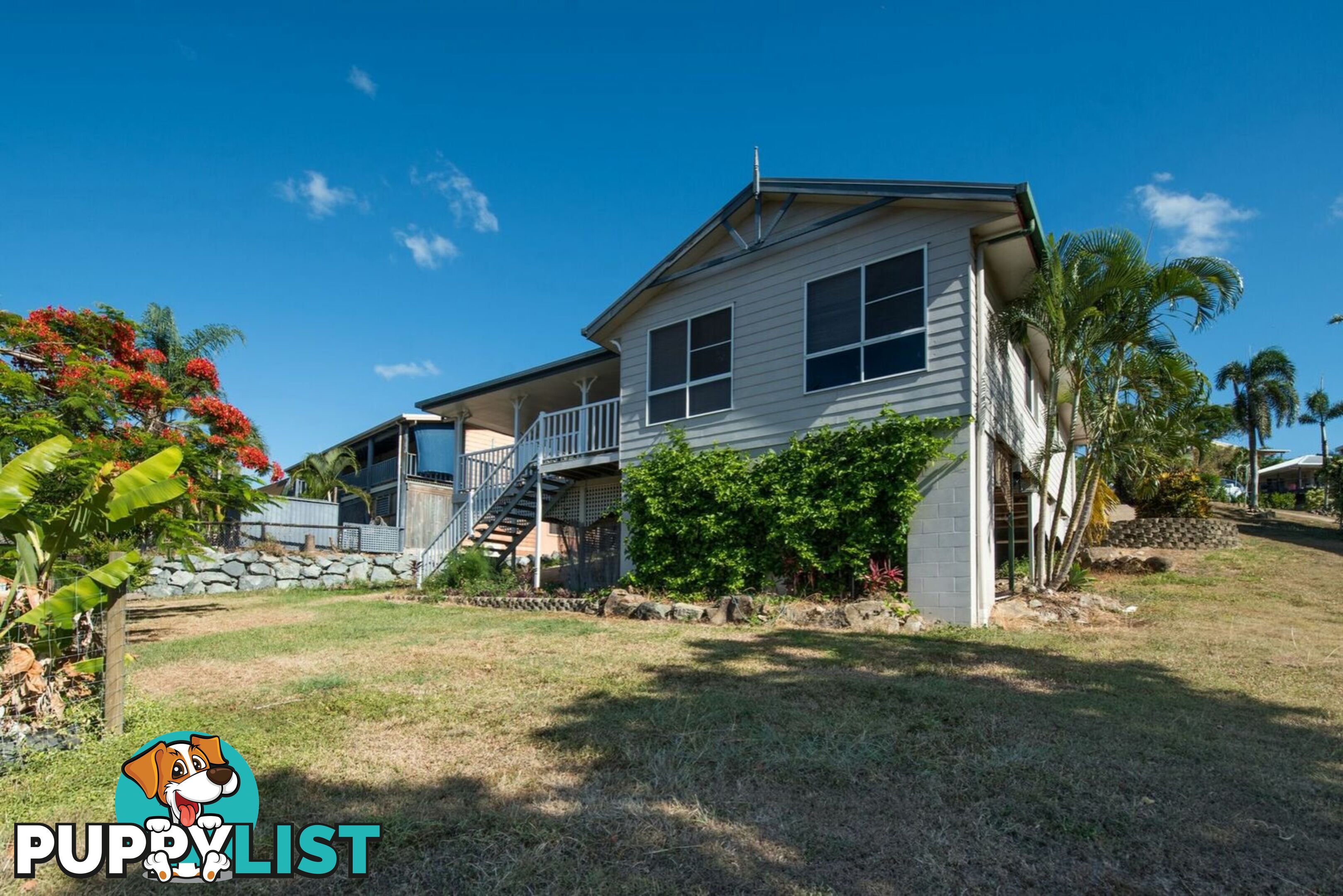 16 South Molle Boulevard CANNONVALE QLD 4802