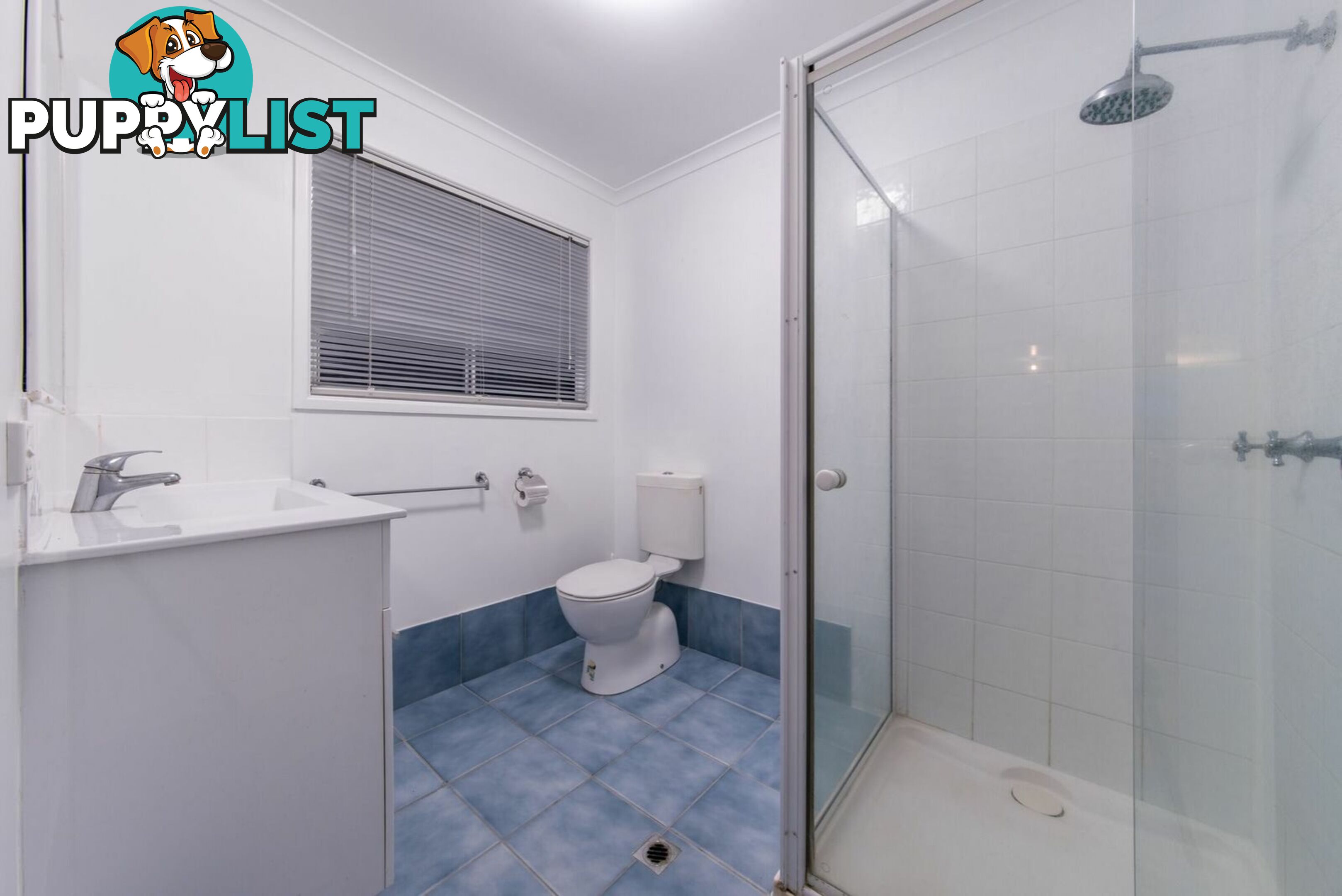 16 South Molle Boulevard CANNONVALE QLD 4802