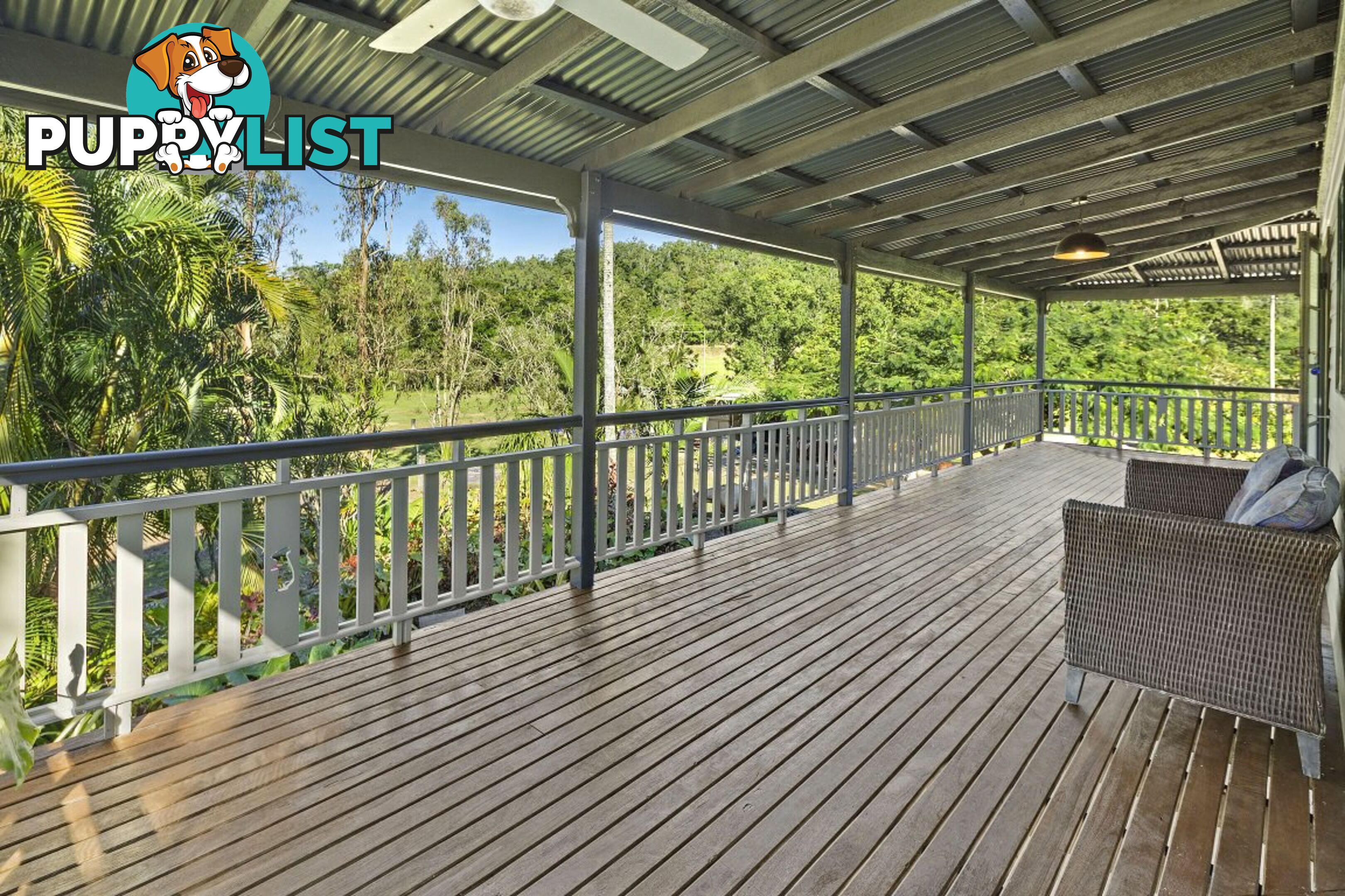 18 Moon Crescent SUGARLOAF QLD 4800