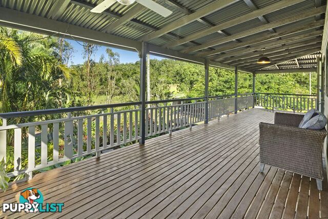 18 Moon Crescent SUGARLOAF QLD 4800