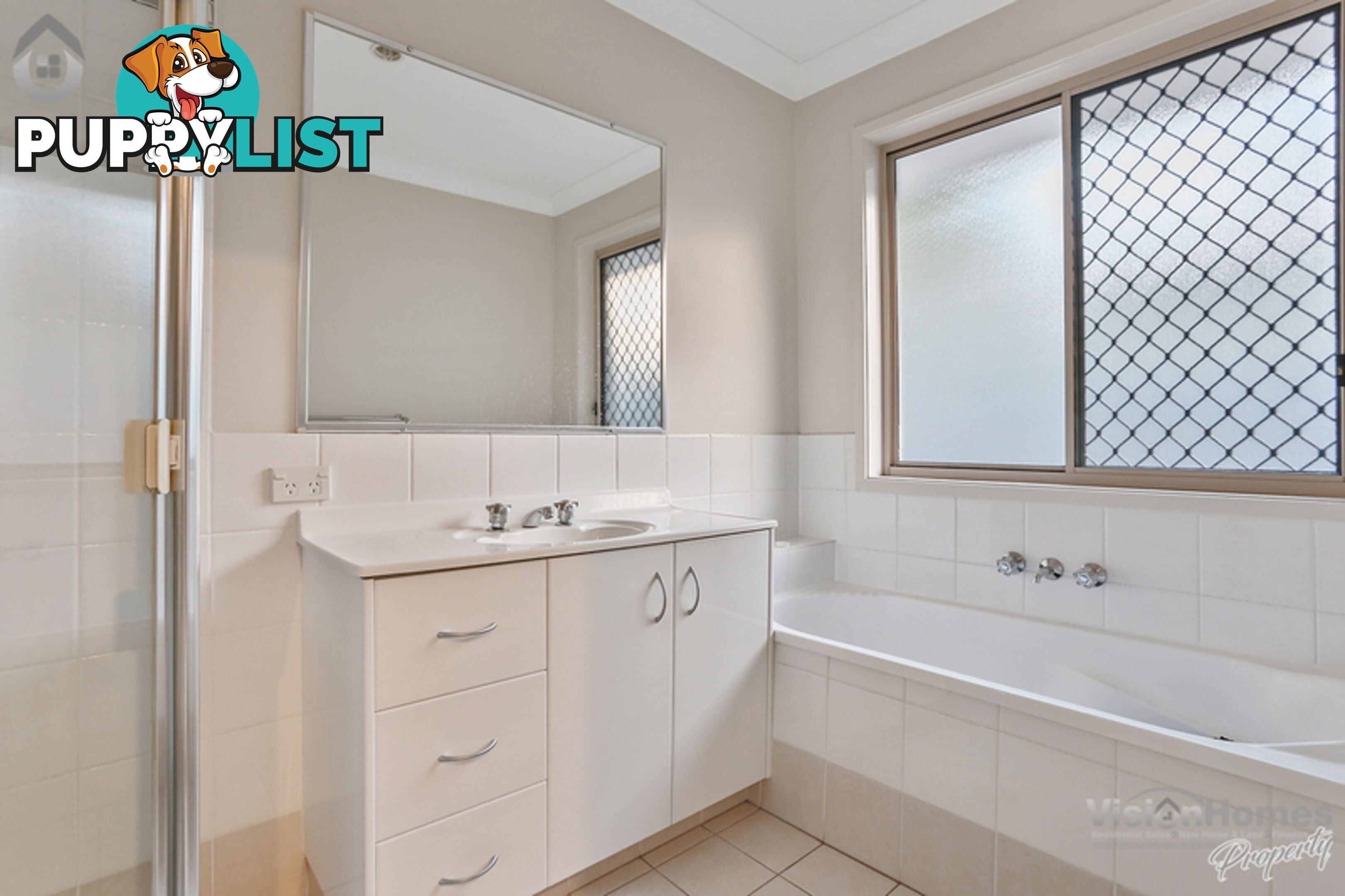 House 3 48 BARDOLPH PLACE SUNNYBANK HILLS QLD 4109