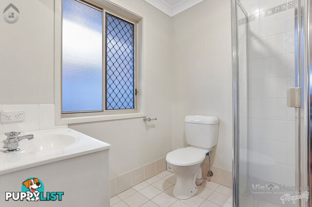 House 3 48 BARDOLPH PLACE SUNNYBANK HILLS QLD 4109