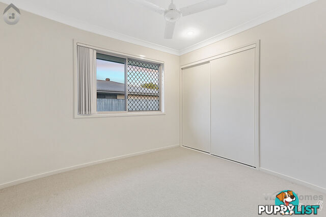 House 3 48 BARDOLPH PLACE SUNNYBANK HILLS QLD 4109