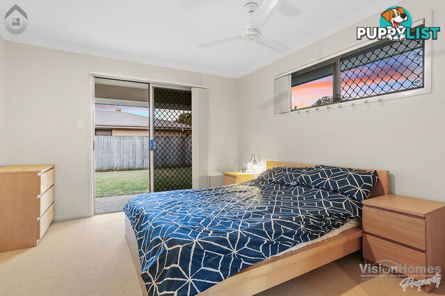 House 3 48 BARDOLPH PLACE SUNNYBANK HILLS QLD 4109