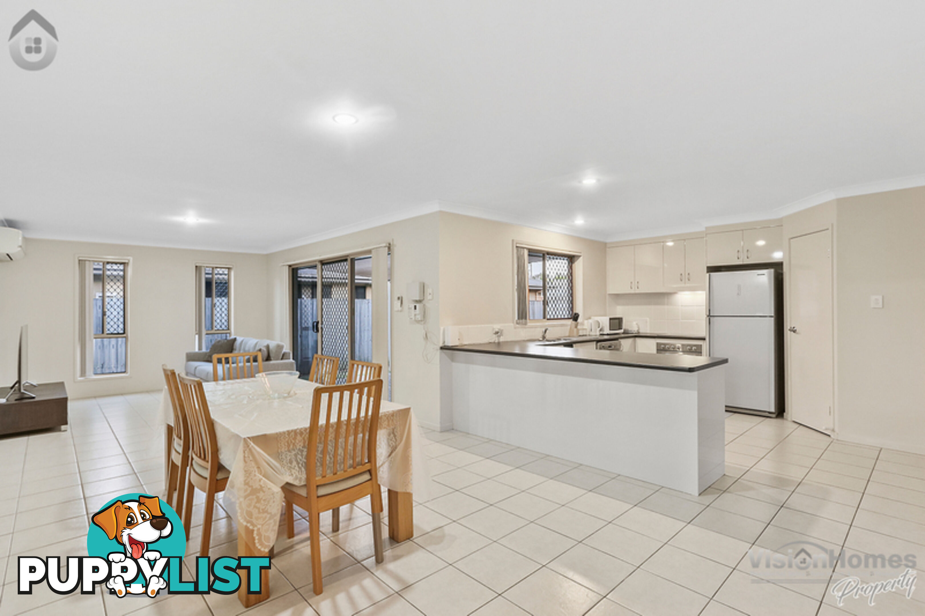 House 3 48 BARDOLPH PLACE SUNNYBANK HILLS QLD 4109