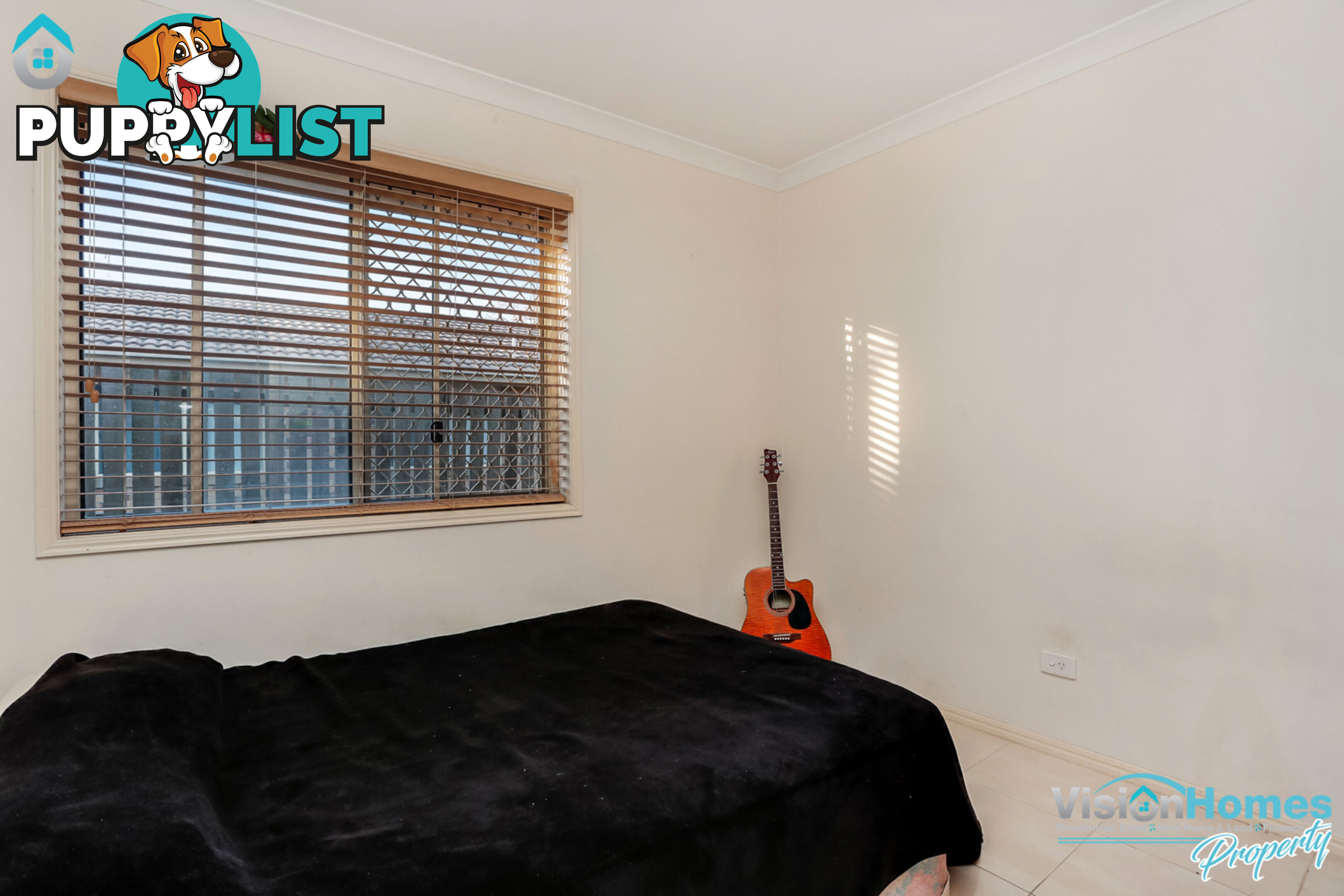 18 Geaney Boulevard CRESTMEAD QLD 4132