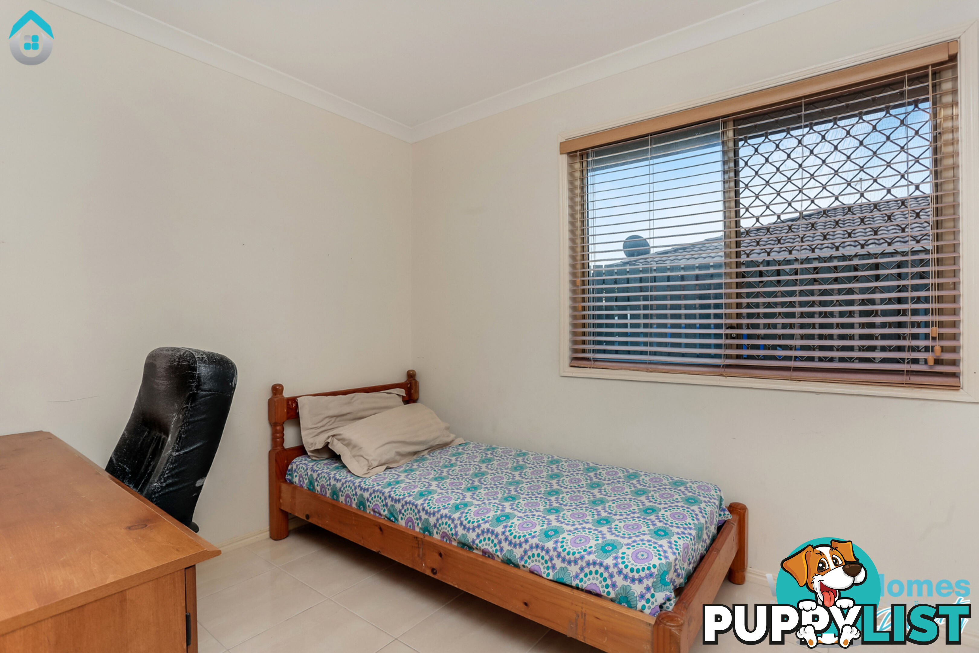 18 Geaney Boulevard CRESTMEAD QLD 4132