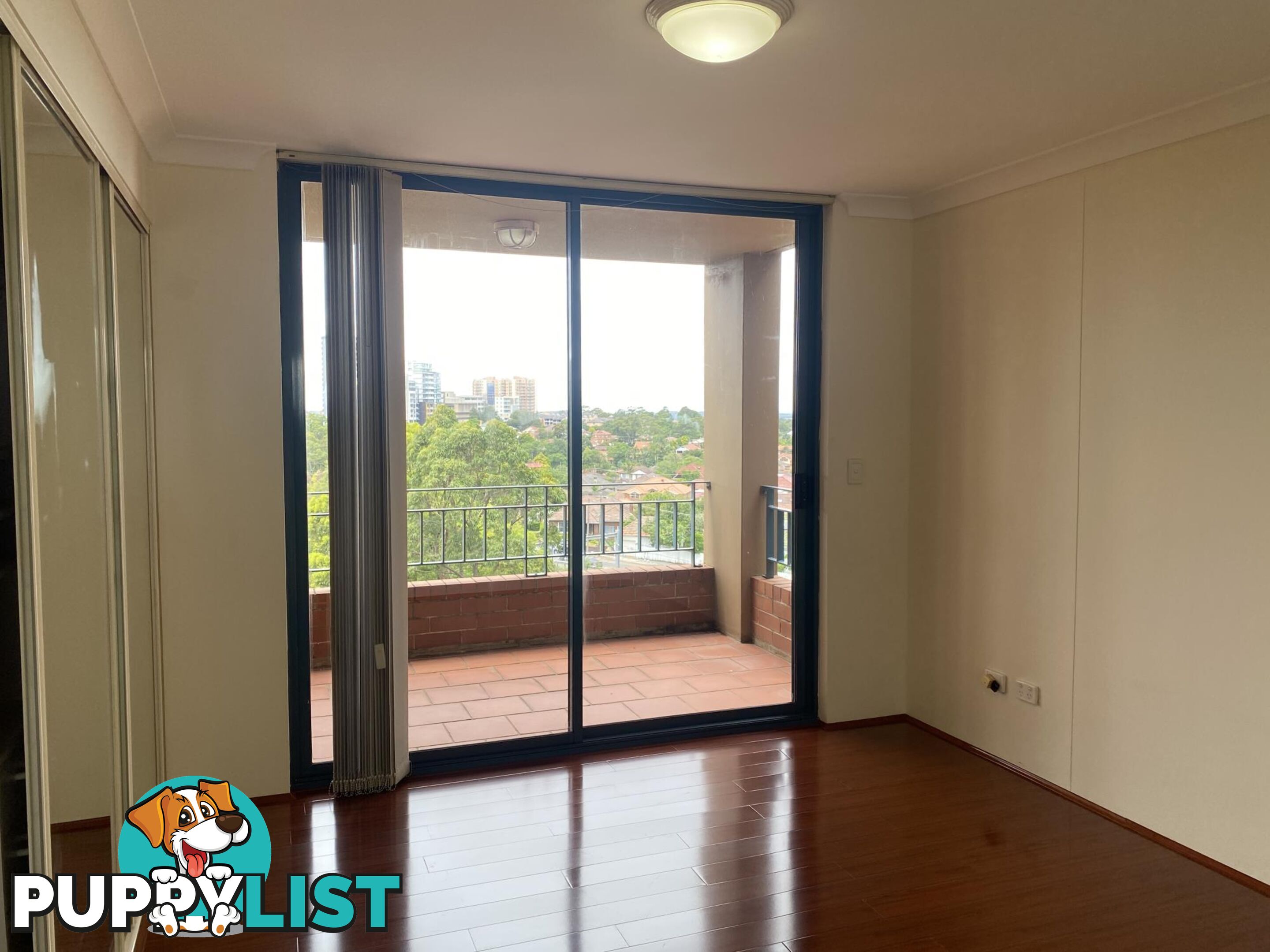 18/2 Bridge Street HURSTVILLE NSW 2220