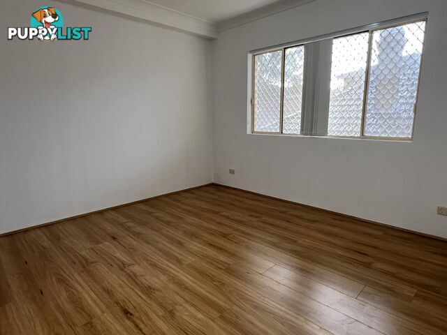 2/17 Mill Street CARLTON NSW 2218