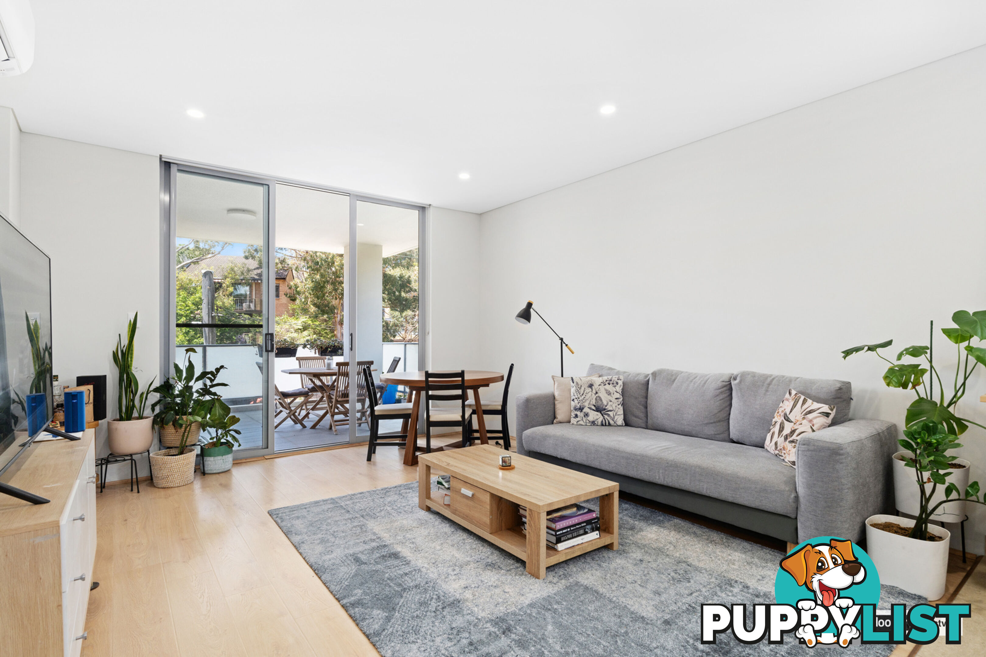 8/2-6 Carlton Parade CARLTON NSW 2218