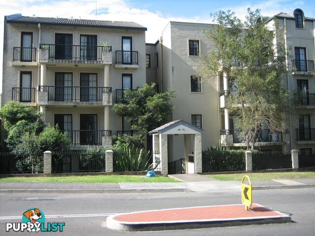 18/68-72 Woniora Road HURSTVILLE NSW 2220