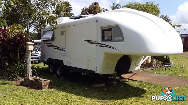 Travelhome Macquarie 25foot 5th Wheeler and Rodeo Twin Cab as a Package